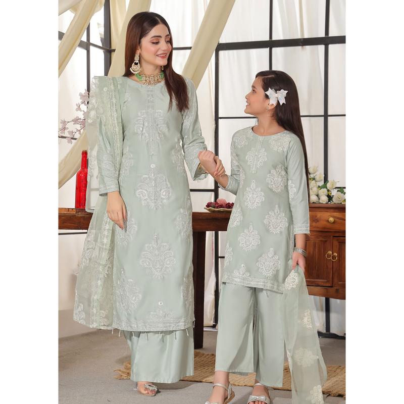 HK255 Dilreva - Mint Mummy n Me Outfit 0