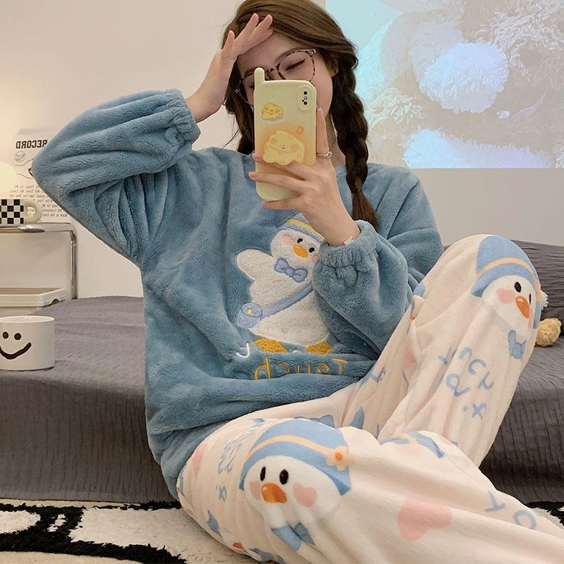 Autumn Winter Warm Flannel Women's Pajamas Set Long-sleeved Trousers Two-piece Set Cute Soft Home Wear Clothes for Women 4