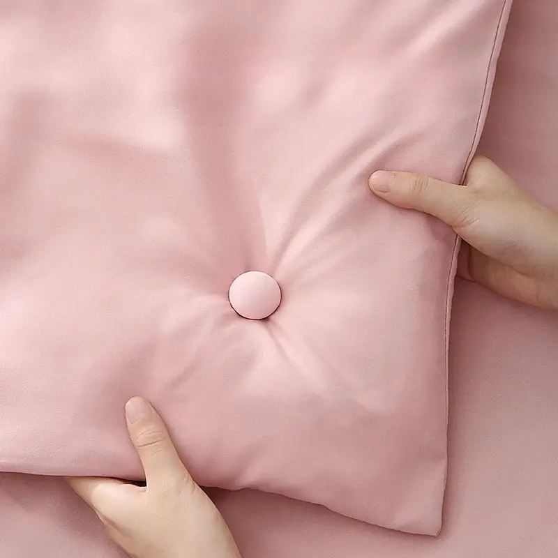 4/8PCS Duvet Cover Clips – Anti-Slip Bed Sheet Holders for Quilts & Blankets | Easy One-Button Lock & Unlock | Secure Fixing, No Shifting | Home Storage Essential for a Neat & Tidy Bed 2