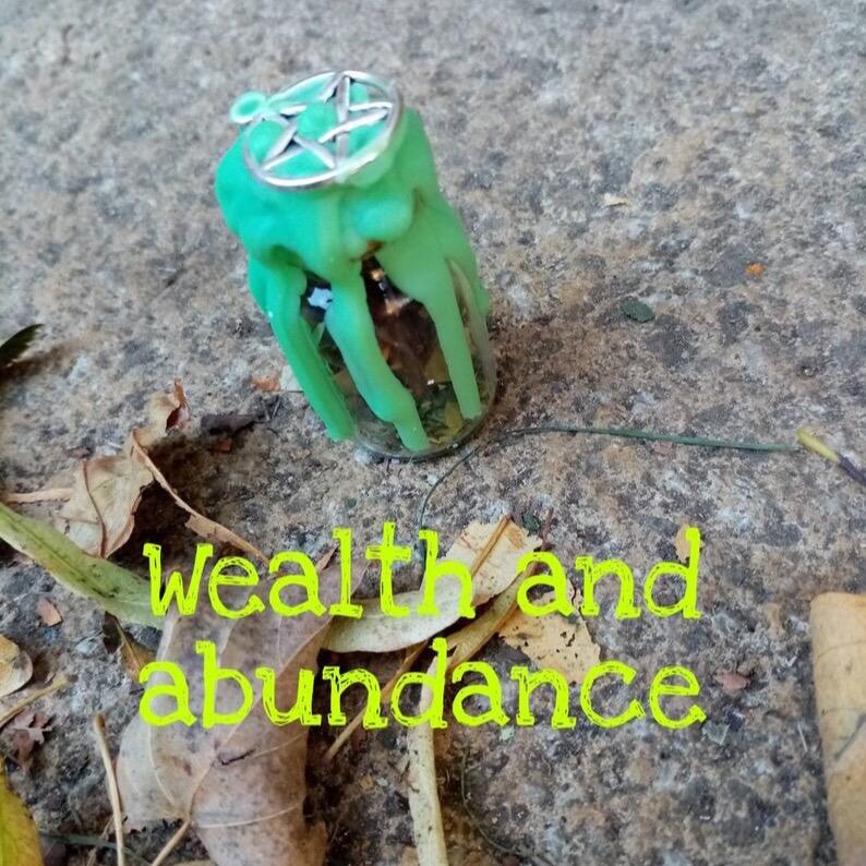 Powerful handmade witch bottle spell jars carry or place in home, choose your intention whether it’s money, luck, love, weight loss, protection. Containing herbs and oils and sealed with wax 7