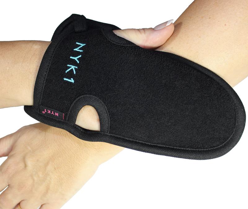 NYK1 Exfolimitt Exfoliating Spa Mitt To Remove Dead Skin and Fake Tan 3