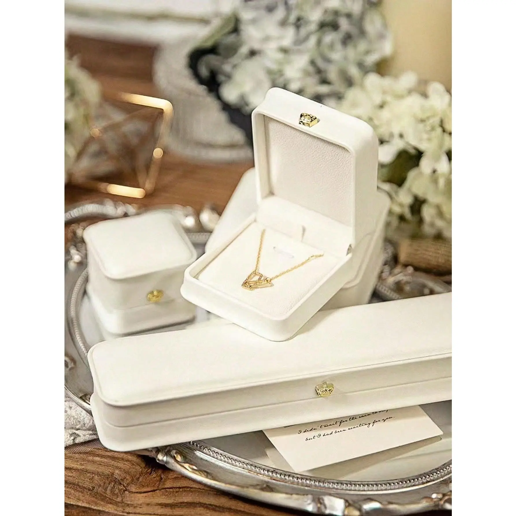 1pc PU Jewelry Box, Elegant And Noble Jewelry Storage Box For Rings, Bracelets, Necklaces & Earrings Storage And Display,Modern Solid Color Multifunction Jewelry Storage Box For Home And Travel, Gift For Valentine's Day