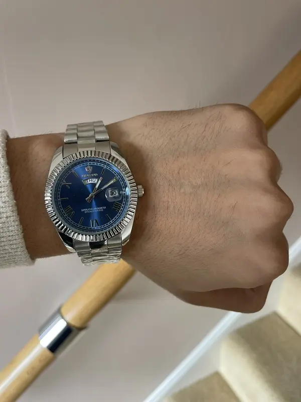 Men's watch in Silver Day Date Quartz Watch with blue Dial and Waterproof 3ATM luxury watches 1