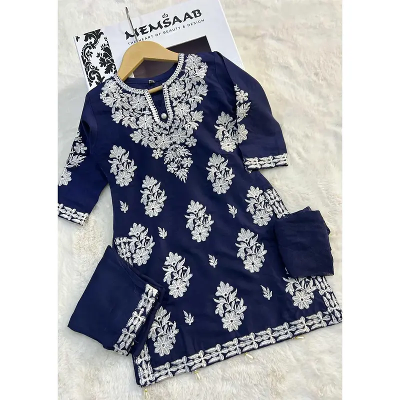 HK200 Laraiba Readymade Navy Mummy n Me Linen Suit 3