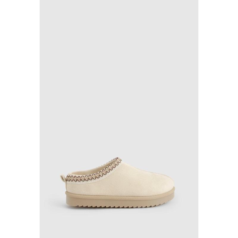 Embroidered Cosy Mules 2
