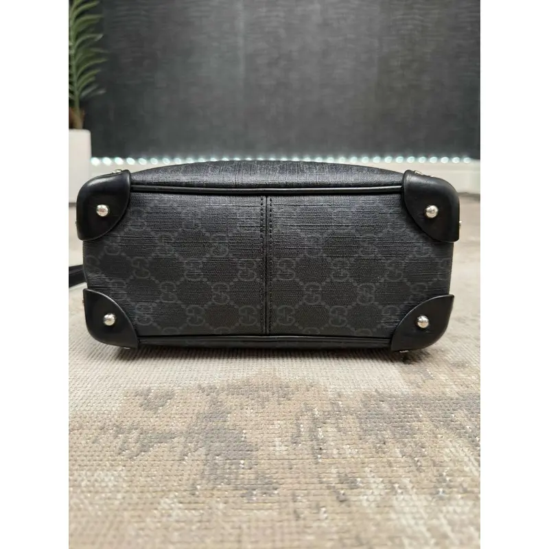 Preowned Gucci GG Supreme Soft Trunk Bag - Black 'ONE SIZE 8