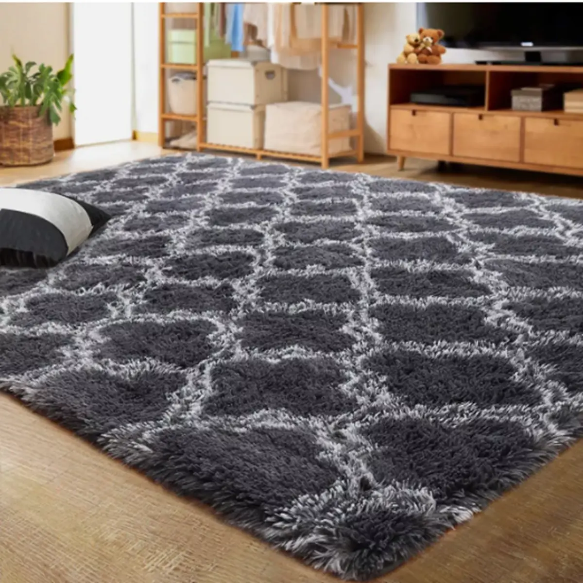 "Luxurious Large Shag Rugs: Soft, Stylish, and Slip-Resistant for Your Home"