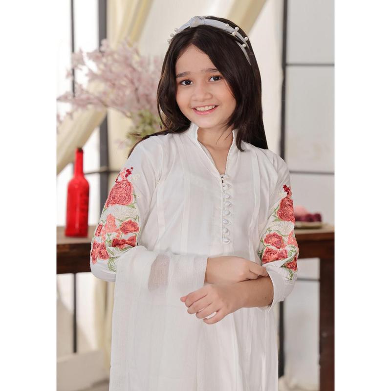 HK232 Paladin - White Linen Mummy n Me Readymade Suit 8