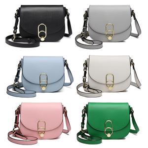 [MissLulu Bags] Women's Holiday Style PU Leather Crossbody Saddle Bag with Zipper and Buckle Closure