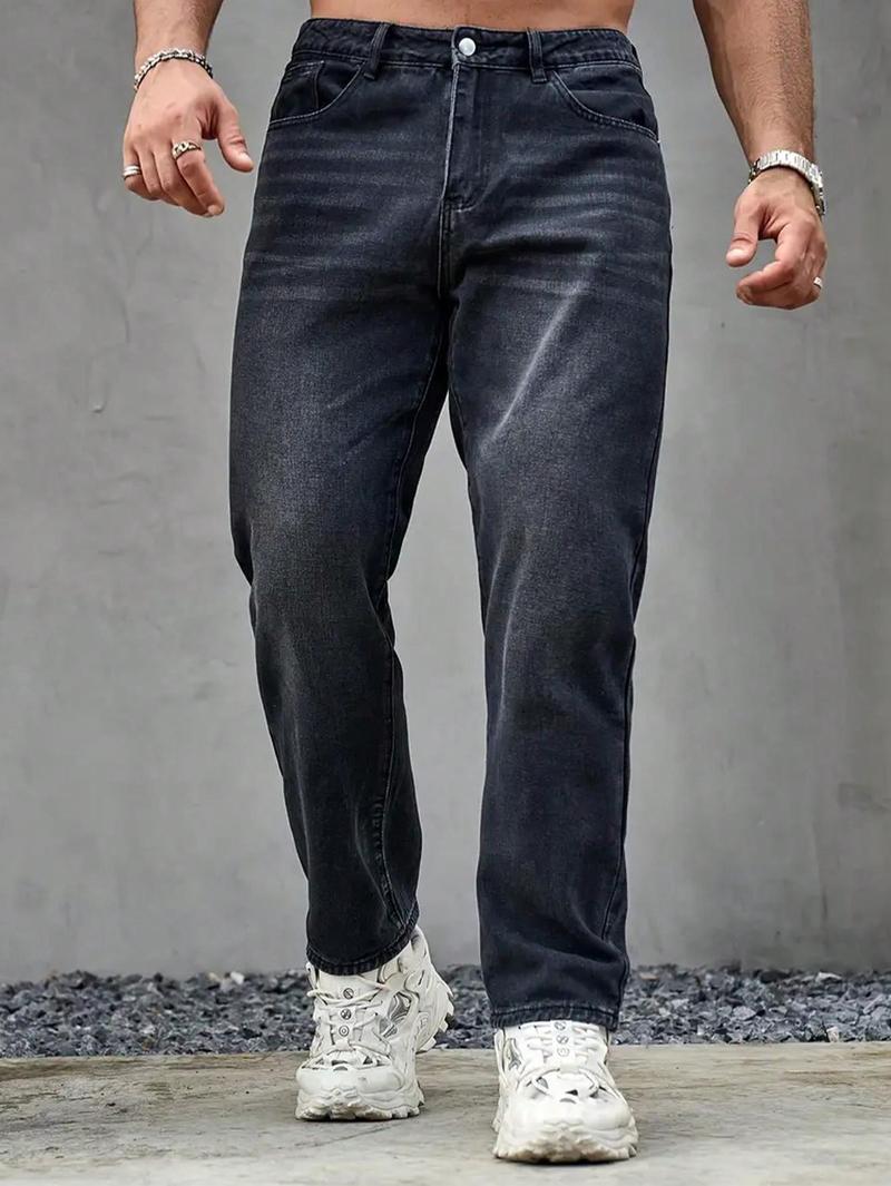 Product Introduction of Men's Straight Leg Loose Casual Fashion Jeans With Pockets 18