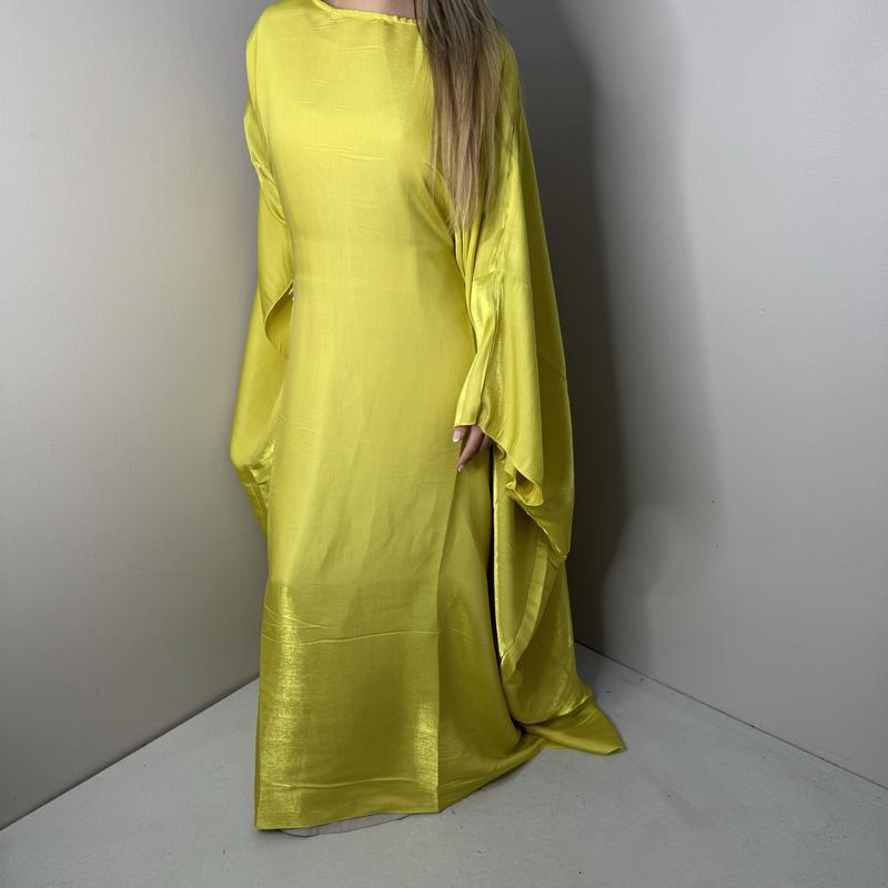 Shimmer Batwing Abaya With Elasticated Waist/Tie 5
