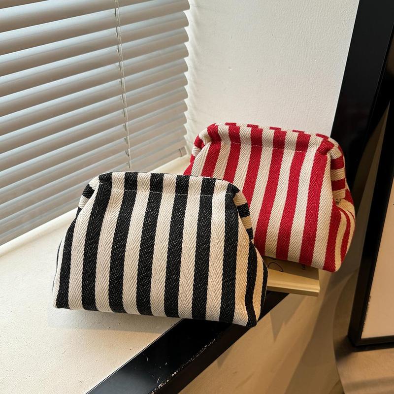 Product Introduction of Crochet Canvas Clutch Purse for Women Summer Beach Clutch Bag Ruched Cloud Bag Colorblock Ladies Luxury Evening Handbag Purse 69