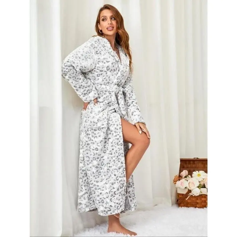 Women's Leopard Print Belted Hooded Flannel Lounge Robe, Casual Long Sleeve Pocket Design Bathrobe, Ladies Sleepwear for Fall & Winter 2