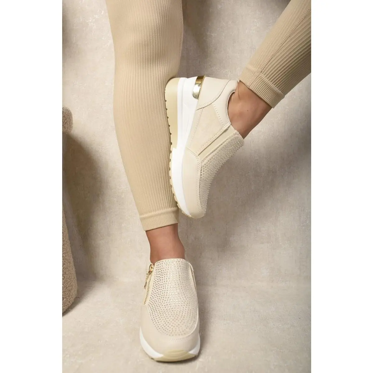 iKrush Rhinestone Decor Zip Platform Trainers i37809  Platform Lace-Up Low Heel Ankle Length Regular Fit
