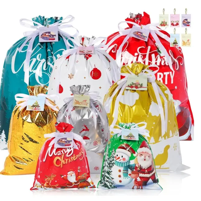 Christmas Drawstring Gift Bags, 15 PCS Present Bags with 15 Tags 8 Design 4 Size Large Medium Small Multipack Wrapping Bags, Reusable Xmas Goody Bags for Party, Presents, Holiday Decorations