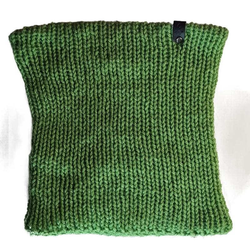 Cozy Knit Snood Neckwarmer for Men and Women - Versatile Fashion Accessory 1