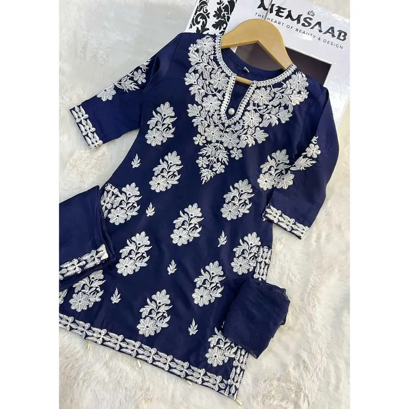 HK200 Laraiba Readymade Navy Mummy n Me Linen Suit 4