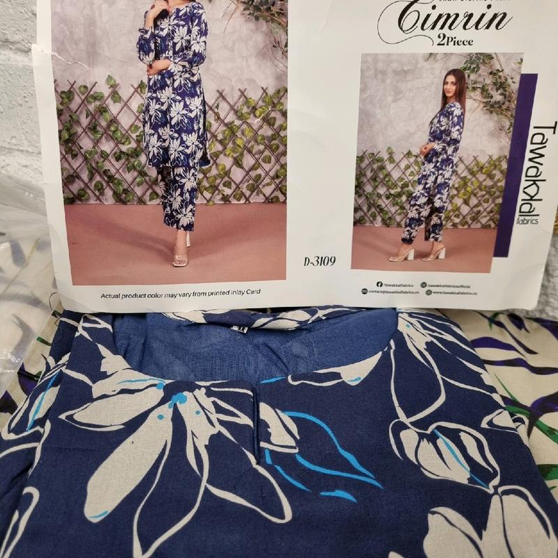 medium 2 piece  Tawakkal  lawn suit 6