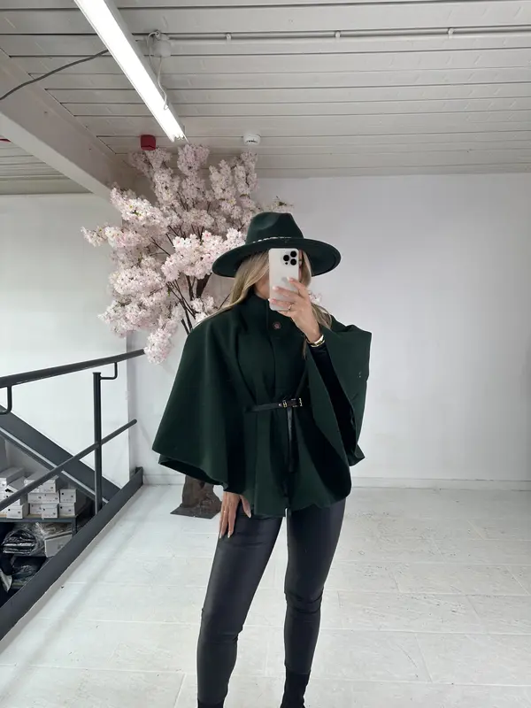 FB LONDON - BELTED PONCHO 4