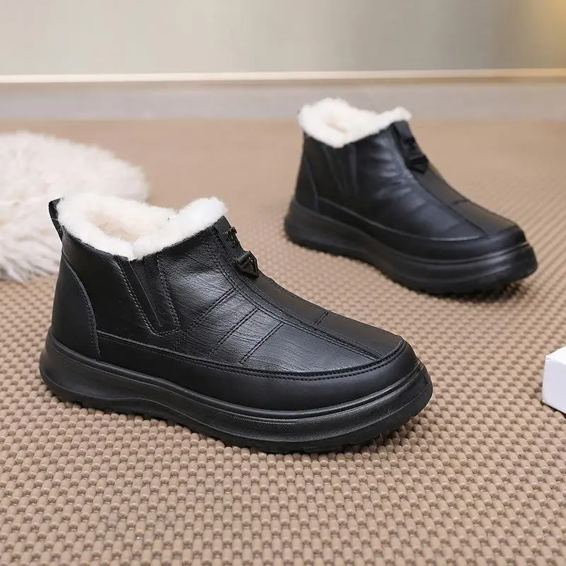 2024 winter new boots cotton shoes snow boots men's piled thickened cotton shoes one pedal waterproof non-slip warm shoes Footwear Boy 1
