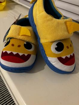 Product Review of Unisex Baby Shark Yellow Slippers for Kids - Soft and Comfortable from 🩷**𝓃 ℒ**🩷 0