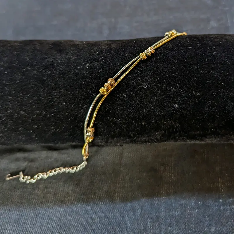 Rania - Bracelet stainless steel gold colour Onesize - gold colour Stainless steel bracelet, very good quality. The colour will not change. Perfect for any occasion 3