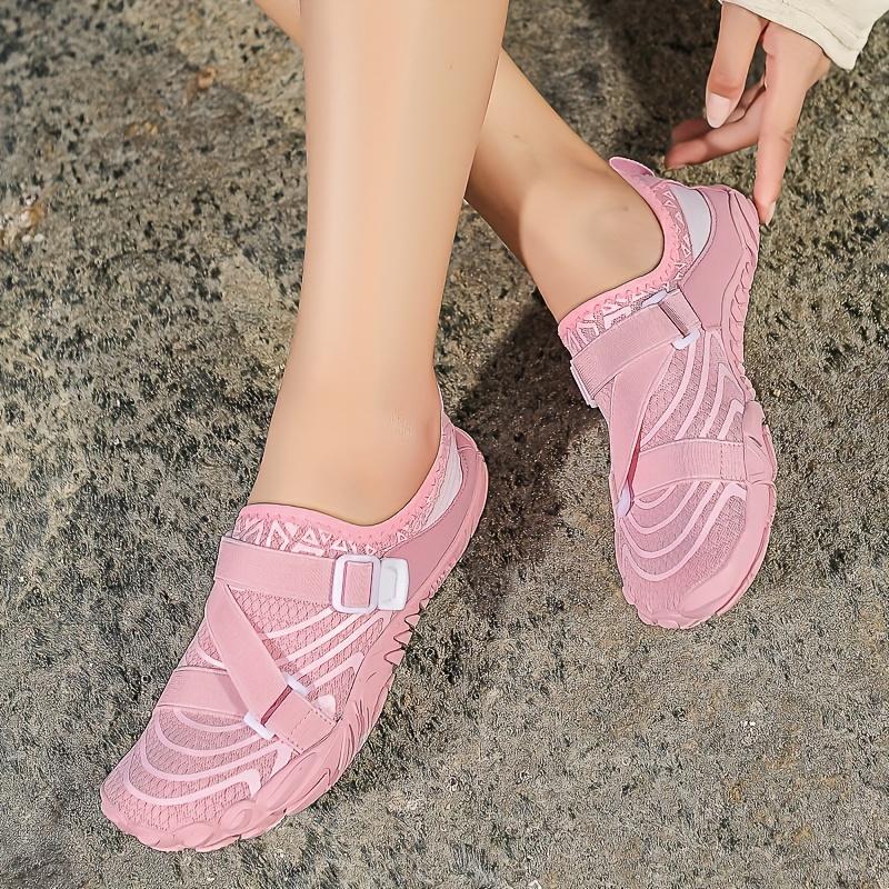 Product Introduction of Women's sports water shoes are casual, breathable, lightweight, fast drying, anti slip, barefoot, and suitable for surfing, swimming, fishing, diving, fitness training, outdoor river tracing, and adjustable fit 5