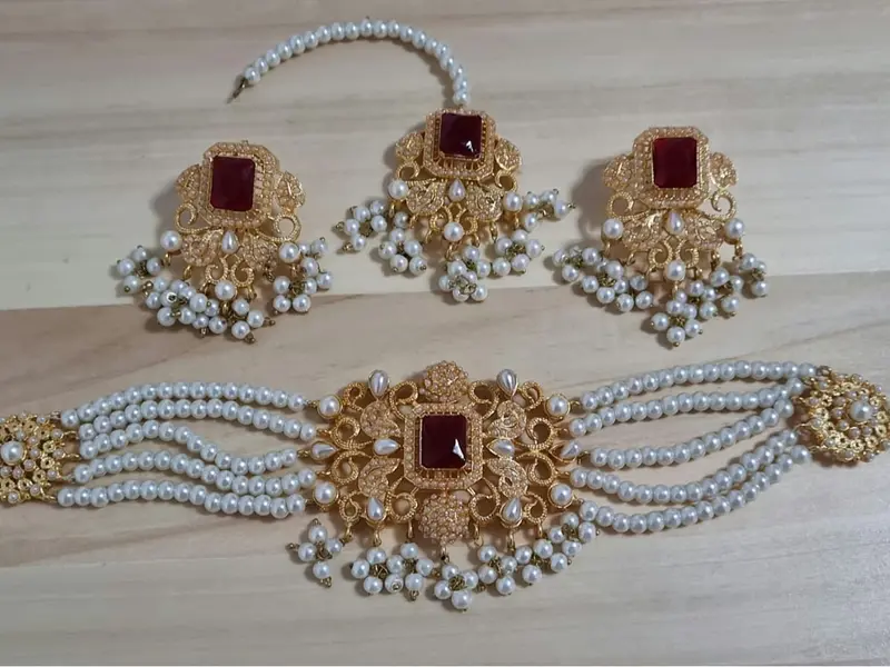 White Pearls Choker Set with Earring and Tikka 0