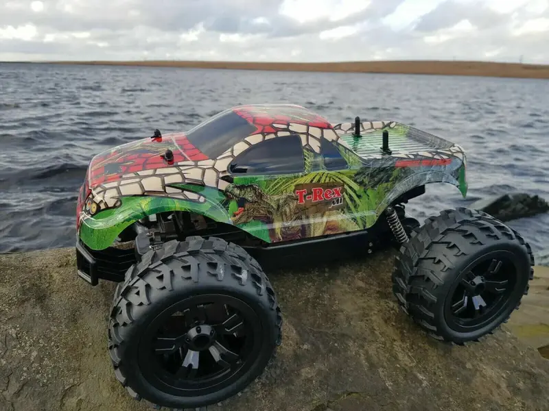 2.4GZ Monster Truck Radio Remote Control Car 1/10 High Speed 20km/h Off Road 0