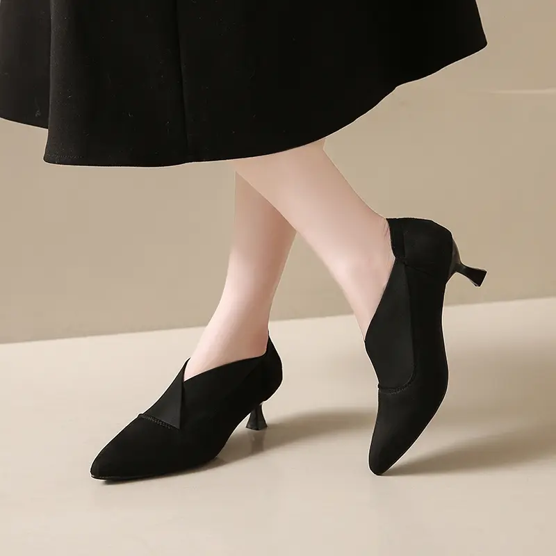 2025 French pointed toe single shoes for women's autumn and winter temperament commuting slim heel high-heeled single shoes
