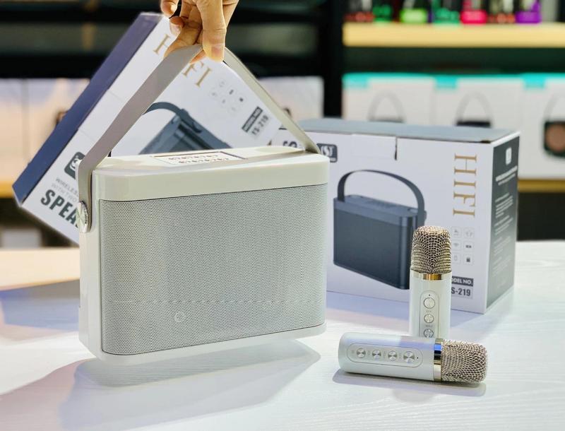 Product Introduction of ThunderBoom Karaoke Speaker 62