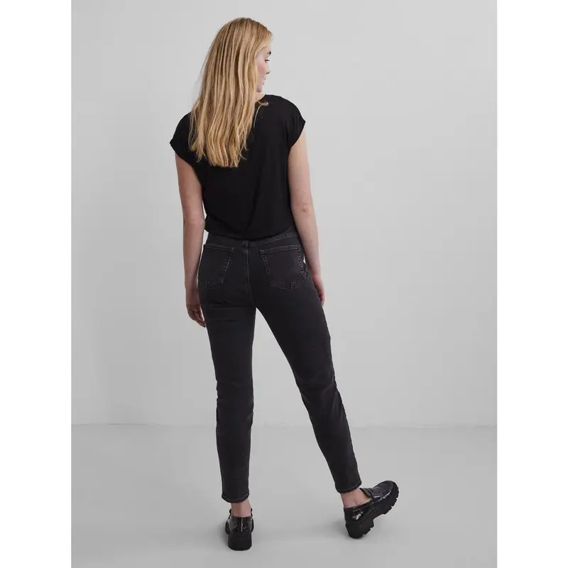 Pieces PCBillo Essential Tee 5