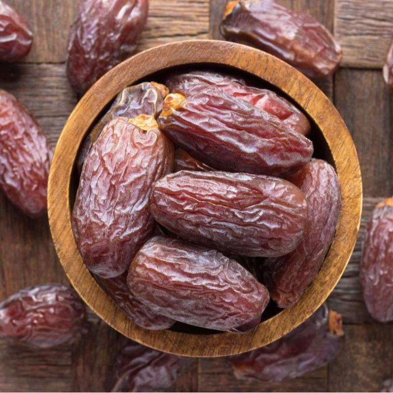Palestinian Medjoul Dates - (FRESH STOCK) - Super Jumbo, Jumbo, Luxury, Premium, Delight - 900g to 3kg 1