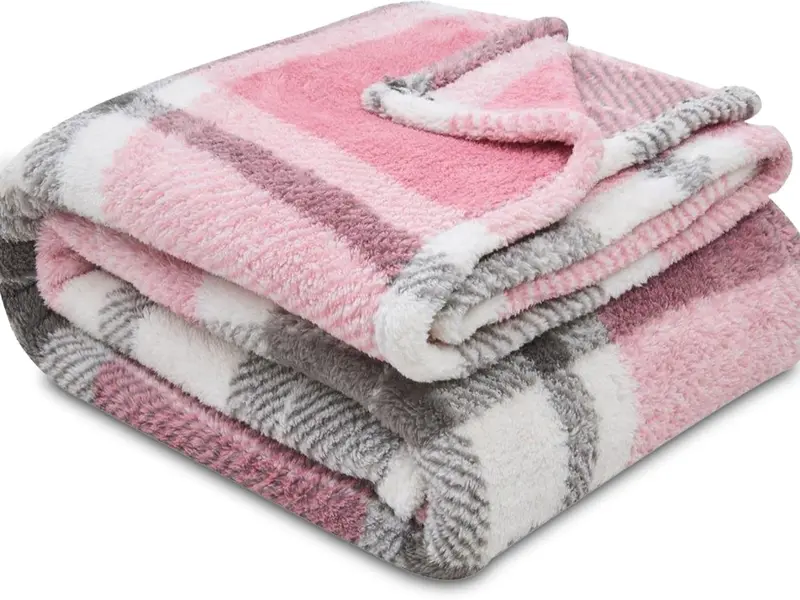 Fluffy Check Throw 130 x 180cm Extra Large Teddy Fleece Sofa Set Bed Blanket Christmas Throw Soft & Cozy Thermal Warm Checkered Travel Throws Blush Pink Green Charcoal Rust 4 Elegant Colors 2