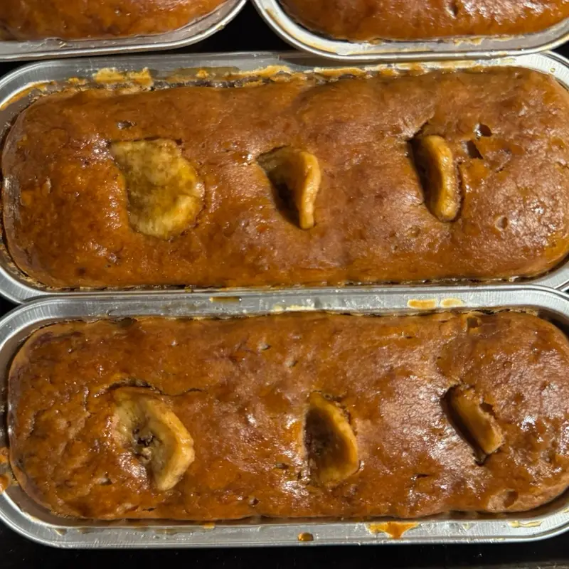 Ellesu Banana Bread Single Potions (2)- WIth Cream Cheese Frosting 1