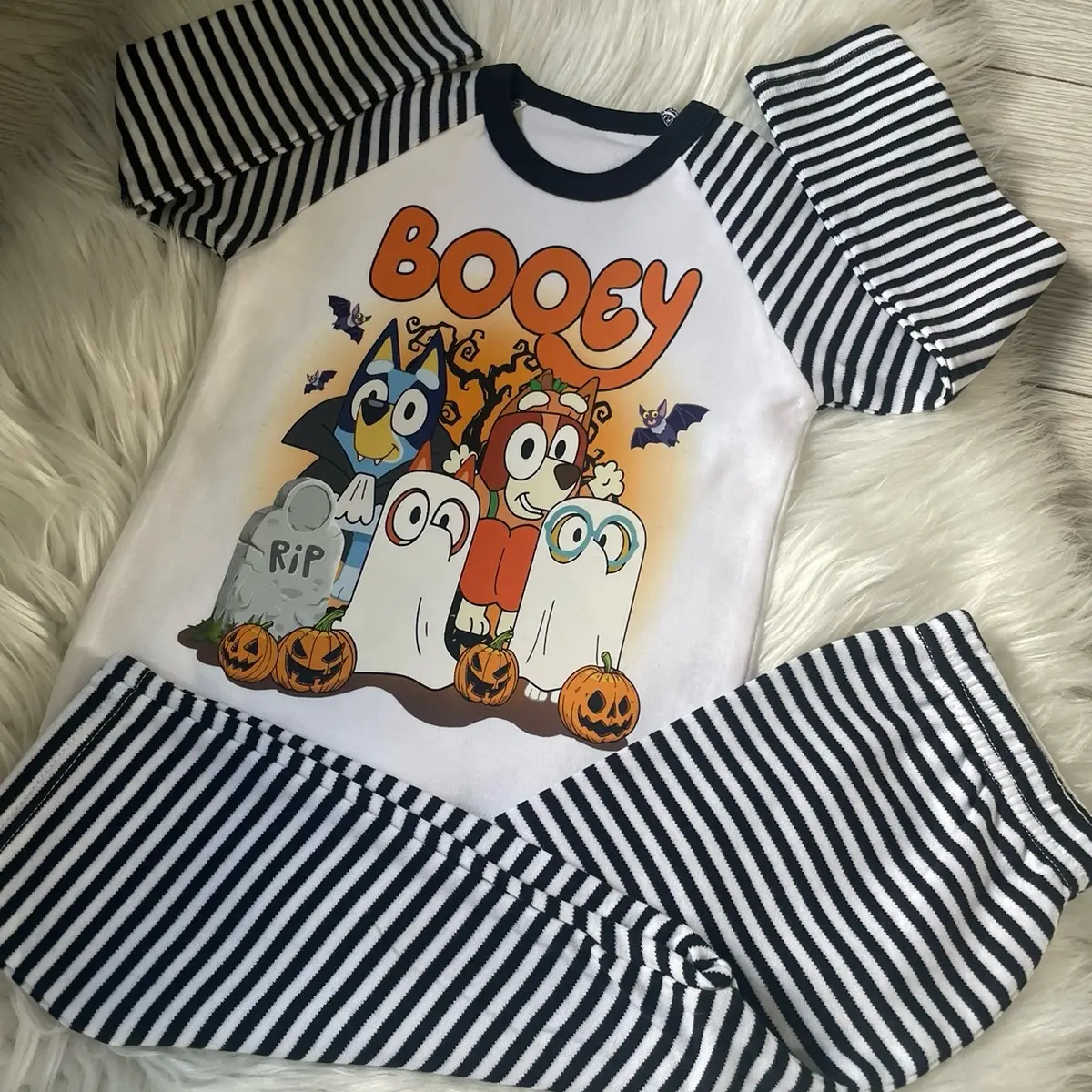 Blue pyjamas, Halloween pyjamas