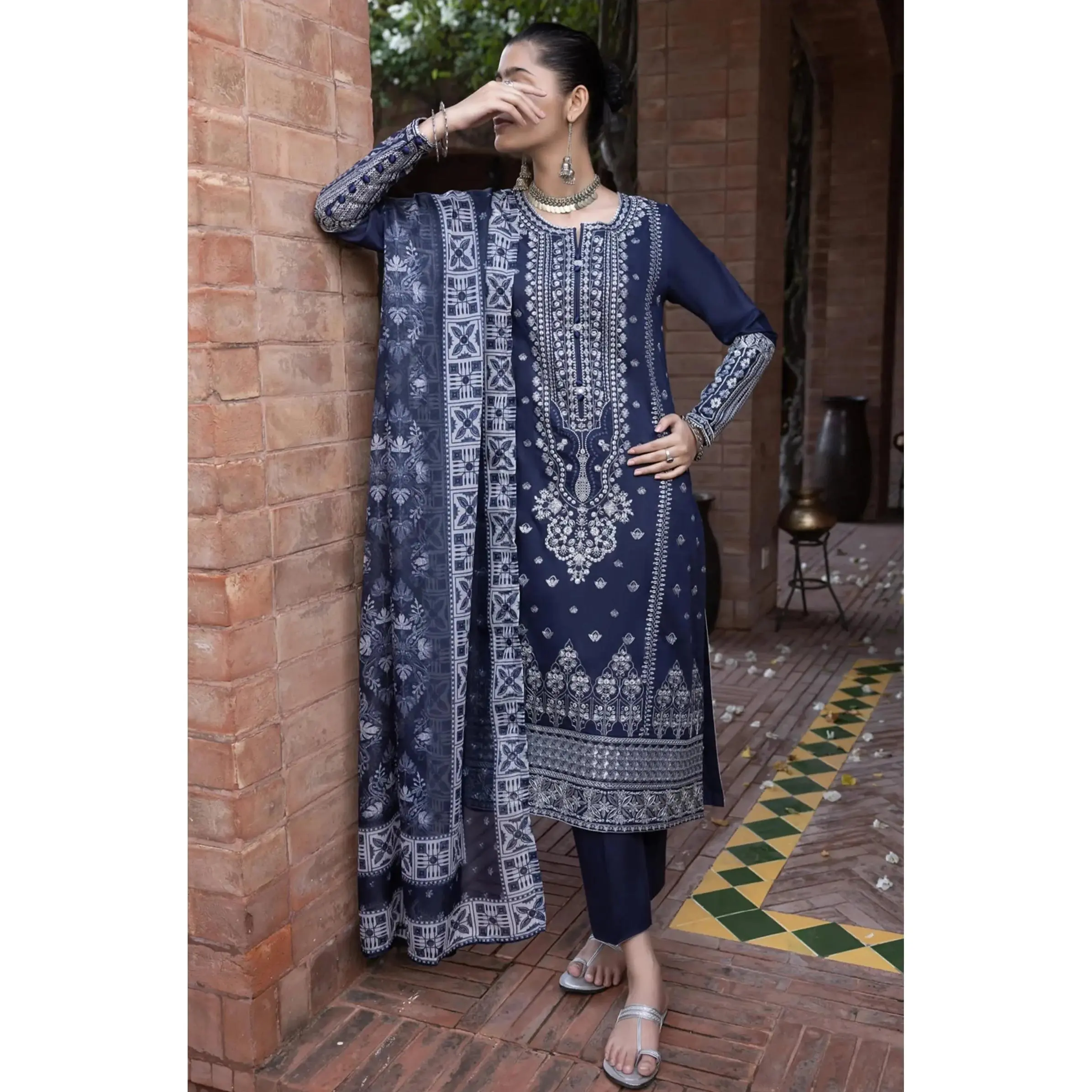 EF-73 Wabasta 3 PC Ready to wear Linen By Casual Lite