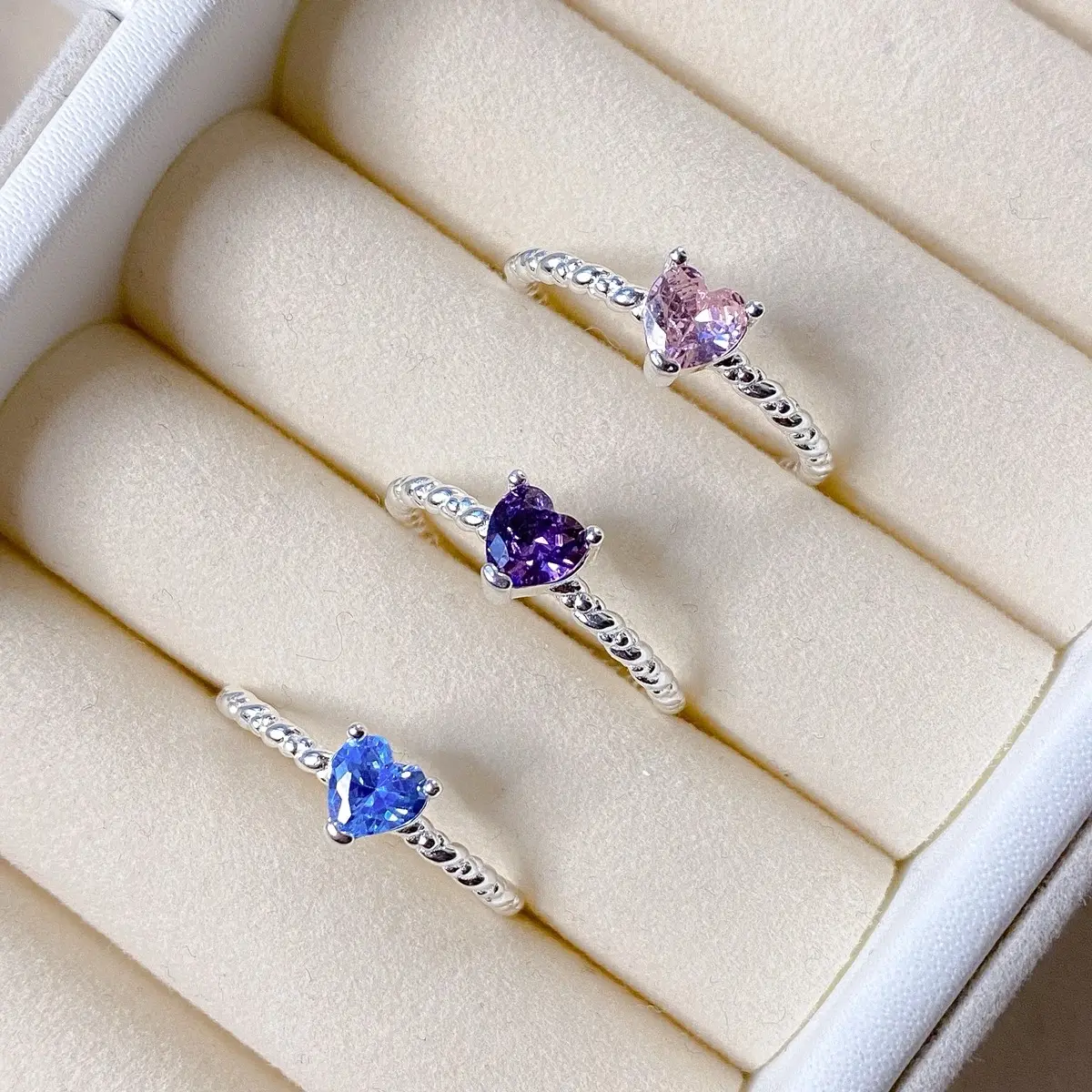 Dainty Heart Rings