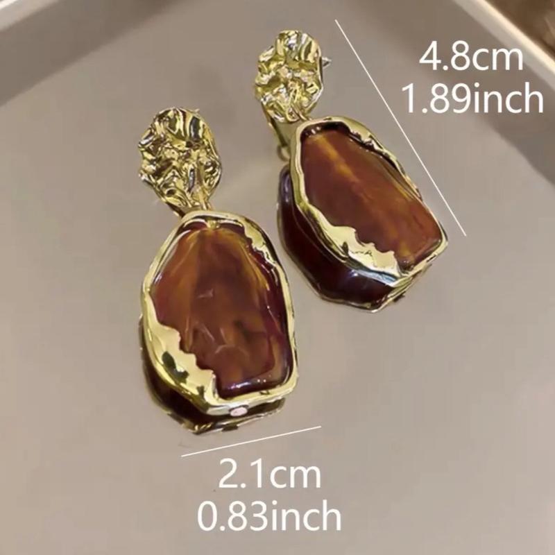 French vintage style irregular resin ellipse earrings in 3 colours for daily wear for ladies 4