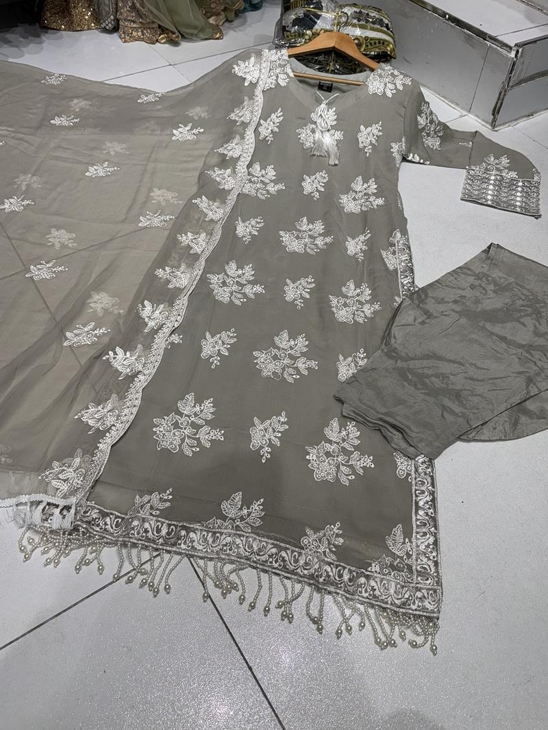 Product Introduction of 4 Colours AD’AAB salwar kameez dress 3 piece Pakistani white embroidered wedding edt S-XXL Womenswear 44