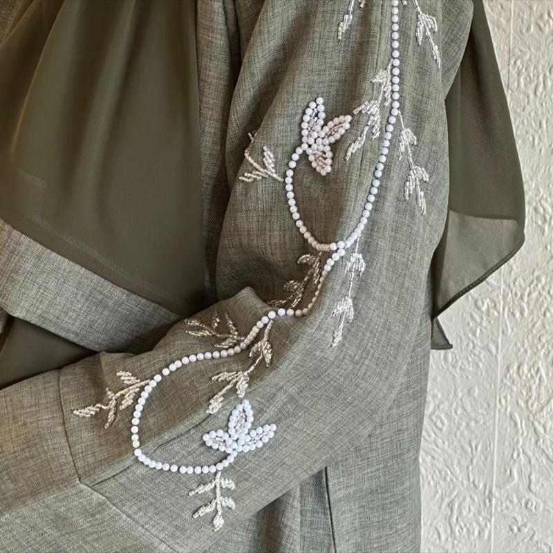 Linen embellished green abaya 3
