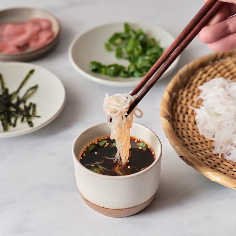 Emma Basic - Light Soy Sauce 200ml | Stir Fry | Marinating | Vegan | Dipping | Made in Japan 4