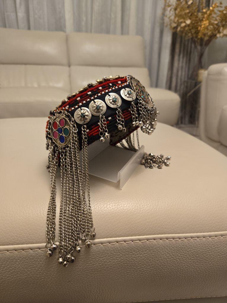 Product Introduction of afghan hat for women with jewellery handmade 4