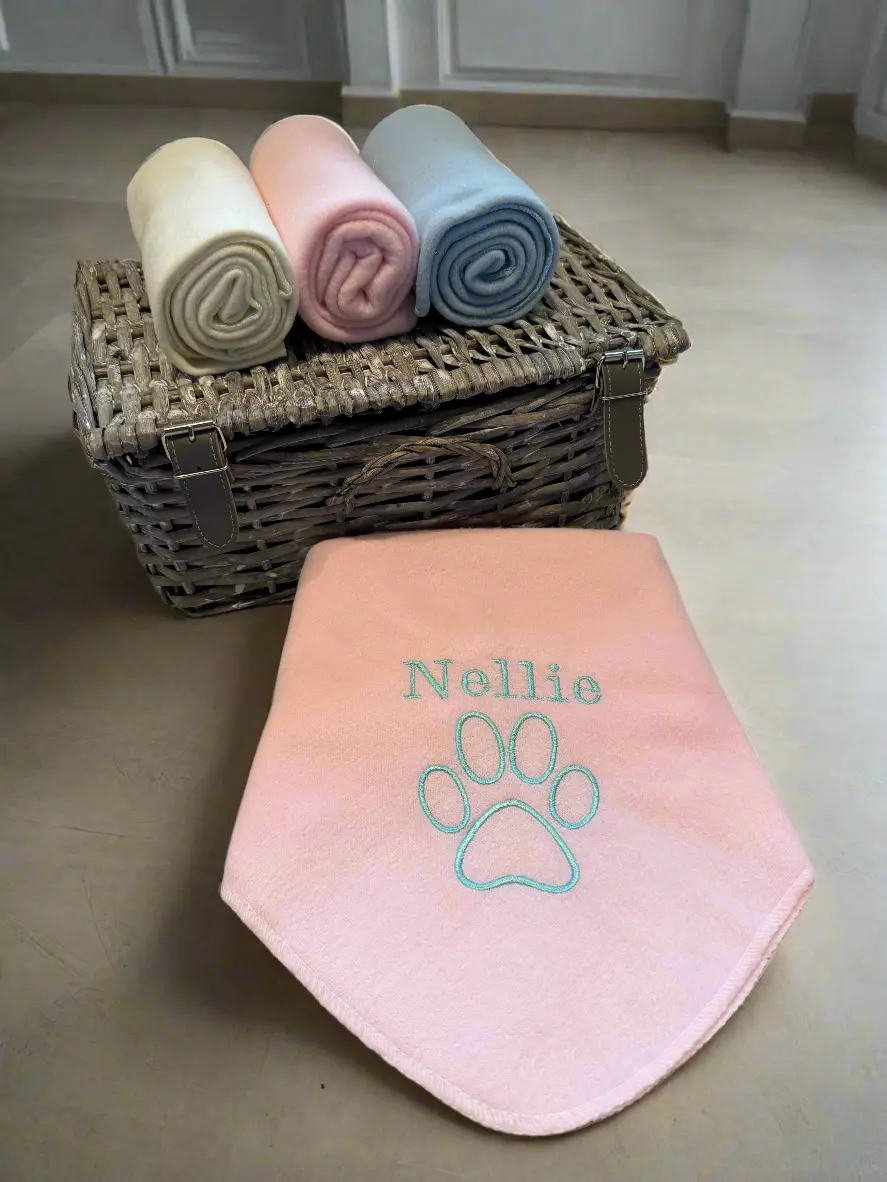 Personalised Pet Blanket - Soft and Cozy for Your Beloved Pet