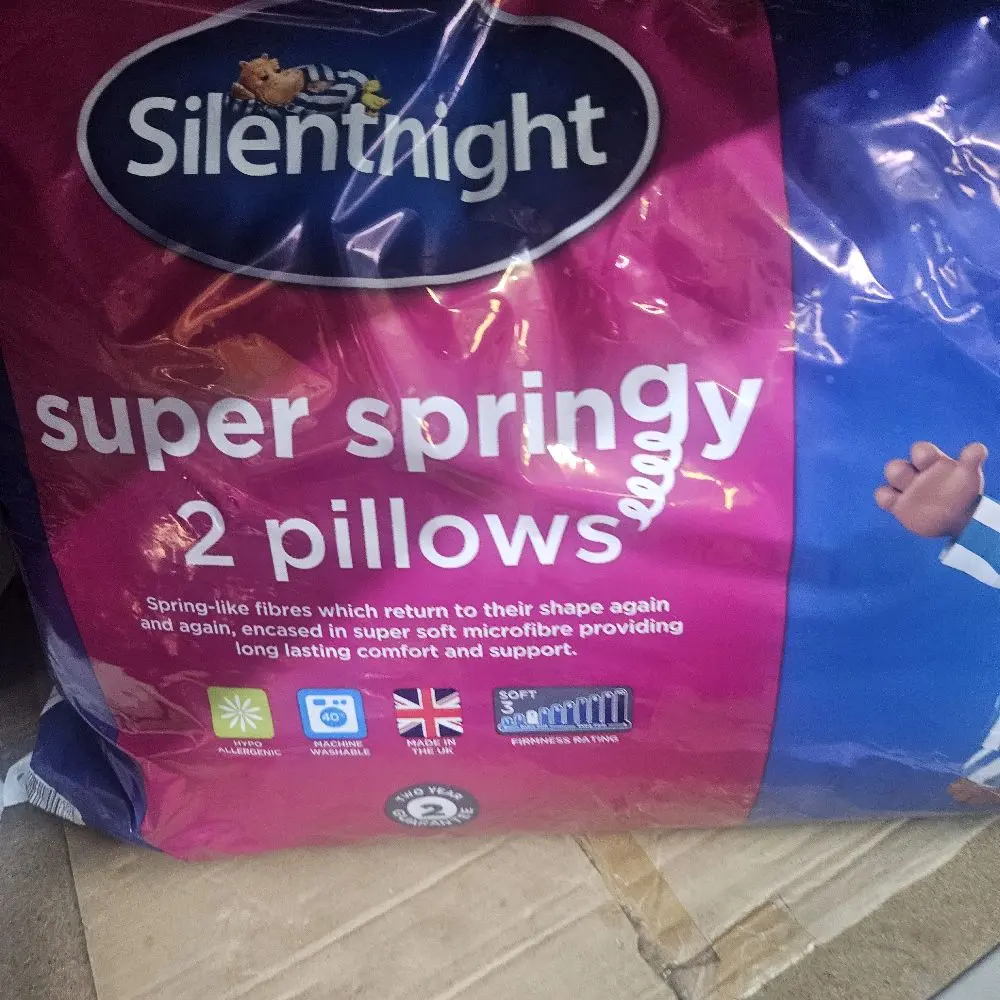 Silentnight Super Springy 2 Pack Pillows - Soft and Comfortable