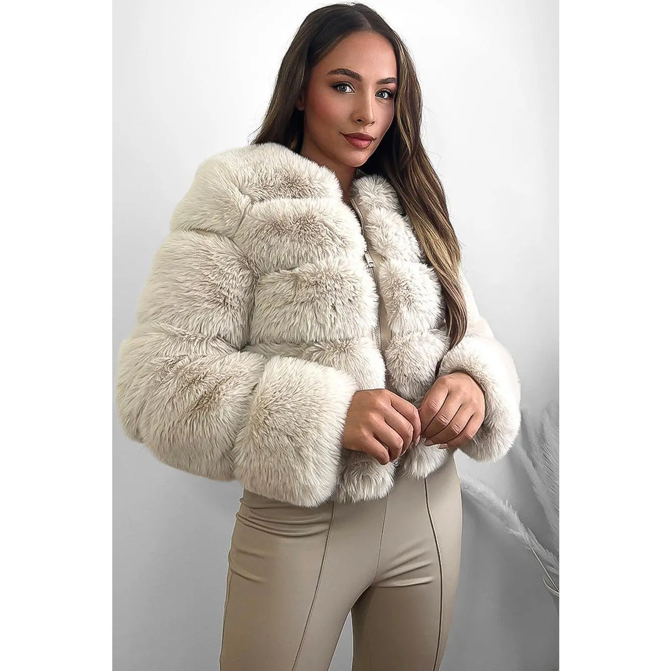Quilted Faux Fur Cropped Puffer Jacket