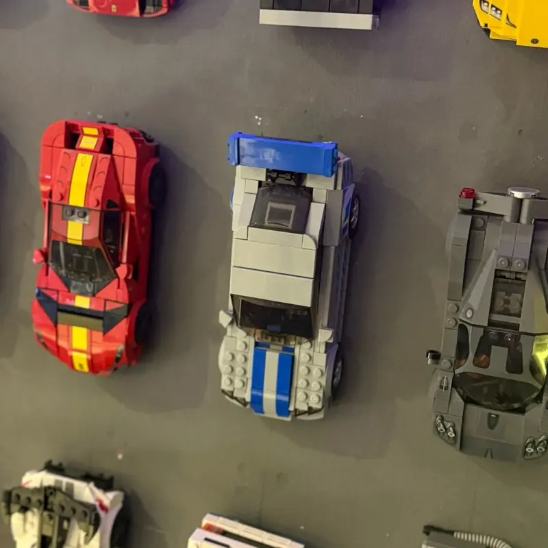 Lego speed champions wall mount 8 stud wide 4
