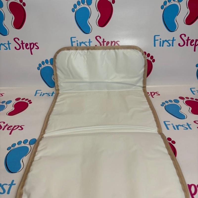 Portable and Foldable baby changing mat. 7