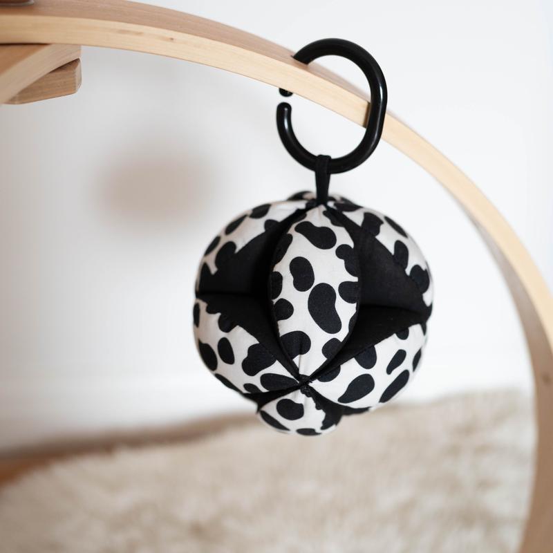 SENSORY GRASP BALL - suitable from birth 4