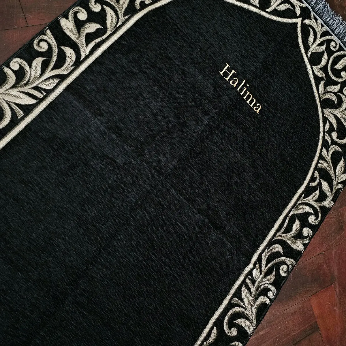 Personalised Ottoman Prayer Mat – Black Adult Sajada | Arabic Name Embroidery | Made in Turkey